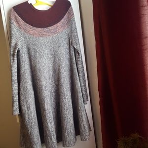 Bcbg loose fit long sleeve sweater dress